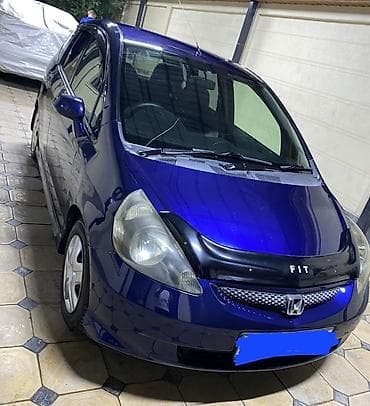 Honda Fit: 2002 г., 1.3 л, Вариатор, Бензин, Седан at lalafo.kg Honda Fit: 2002 г., 1.3 л, Вариатор, Бензин, Седан
