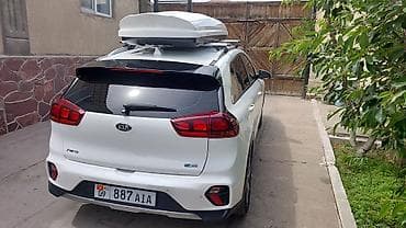 rd 1: Kia Niro: 2020 г., 1.6 л, Робот, Гибрид, Кроссовер — 4