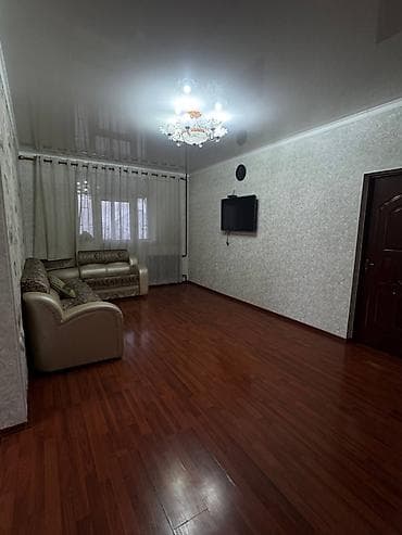 Үйлөрдү ижарага берүү: 300 м², 5 бөлмө, Лоджия — 6