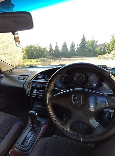 багажник торнео: Honda Accord: 1998 г., 2 л, Автомат, Бензин, Седан — 5