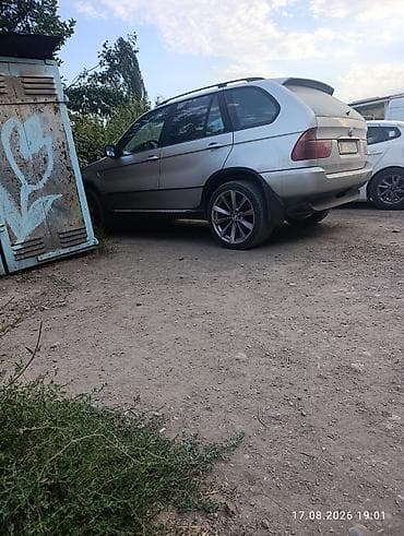 BMW X5: 2002 г., Кроссовер