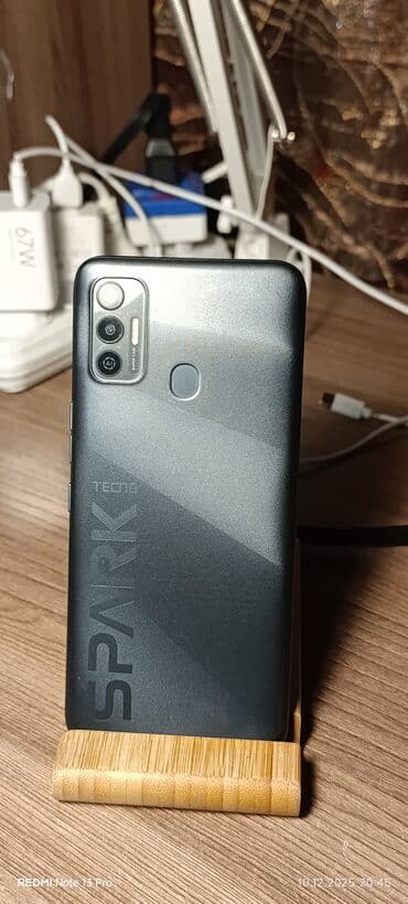 редми нод 8: Tecno Spark, Б/у, 64 ГБ, цвет - Серый, 2 SIM — 1