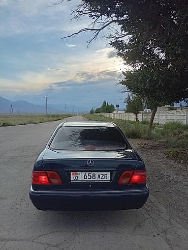 Mercedes-Benz E-Class: 1997 г., 2 л, Автомат, Газ, Седан — 8