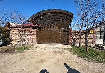 чолп: Продается дом в Арча Бешик 100кв.м 4 сотки 3 комнаты, 2 зала, холл — 2