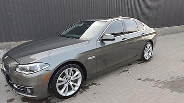 отделка салона авто: BMW 5 series: 2013 г., 3 л, Автомат, Дизель, Седан — 1
