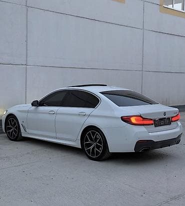BMW 530: 2022 г., 2 л, Автомат, Бензин, Седан — 3