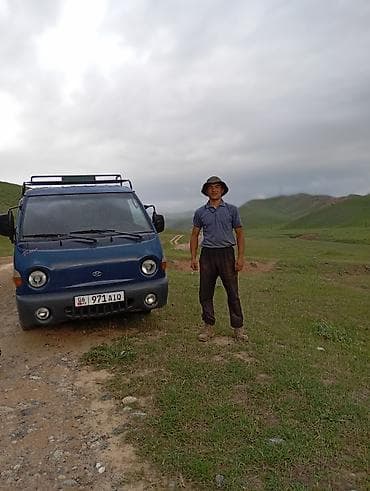 кайык матор: Hyundai H-1: 2003 г., Дизель, Вэн/Минивэн — 1