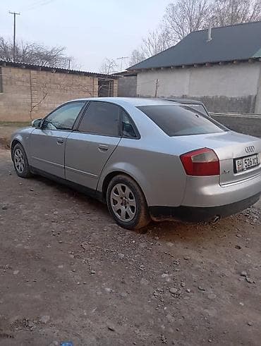 мерс 200 с: Audi A4: 2001 г., 2 л, Бензин, Седан — 2