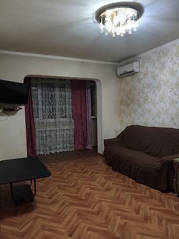 Батирлер: 3 бөлмө, Менчик ээси, Жигиттерге гана, 6 айдан баштап, Жарым -жартылай эмереги бар, Толугу менен эмереги бар — 1