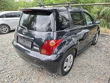 тайота ист дверь: Toyota Ist: 2002 г., Хэтчбэк — 5