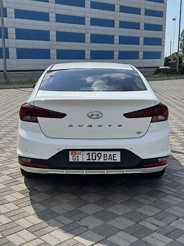 hundai elantra: Hyundai Avante: 2019 г., 1.6 л, Вариатор, Бензин, Седан — 4