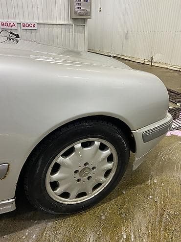 электромобиль weltmeister w6: Mercedes-Benz E-Class: 2000 г., 2 л, Механика, Бензин, Седан — 7