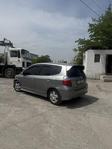 belarus 892 2: Honda Jazz: 2006 г., 1.3 л, Вариатор, Бензин, Хэтчбэк — 2