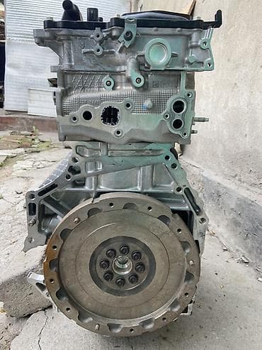 mark 2 qualis: Бензиновый мотор Toyota 2.5 л — 6