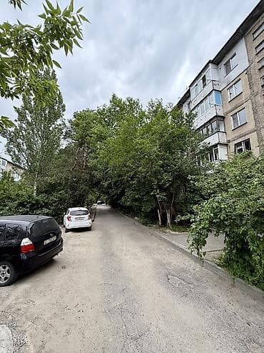 продаю дом ала тоо 1: 1 комната, 32 м², 104 серия, 1 этаж, Старый ремонт — 7