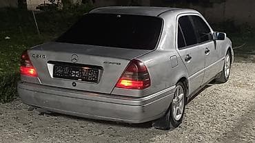 sprinter 4 4: Mercedes-Benz C-Class: 1996 г., 2.2 л, Механика, Бензин, Седан — 4