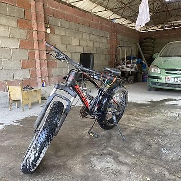 горные шины: Фэтбайк ARIVO T100 - Рама: стальная, геометрия хардтейл с изогнутой — 2