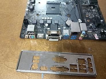 Материнская плата ASRock B550M-HDV (Micro-ATX) + заглушка I/O. почти — 3