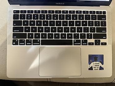 macbook новый: Macbook air m1, 2020 года. 86% заряда,273 цикла заряда. Техническое — 3