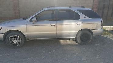 фильдер: Nissan R Nessa: 1998 г., Бензин, Универсал — 10