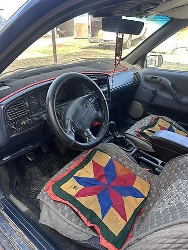 Volkswagen: Volkswagen Passat Variant: 1993 г., 1.8 л, Газ, Универсал — 8