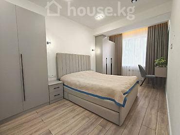 кремлевский: 4 комнаты, 102 м², Элитка, 3 этаж, Евроремонт — 7