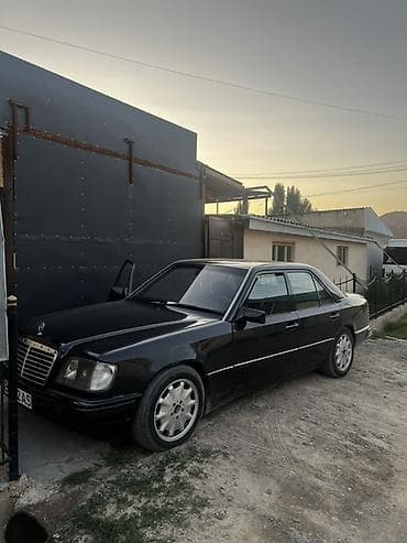 дерево мерседес: Mercedes-Benz W124: 1993 г., 2 л, Механика, Бензин, Седан — 2