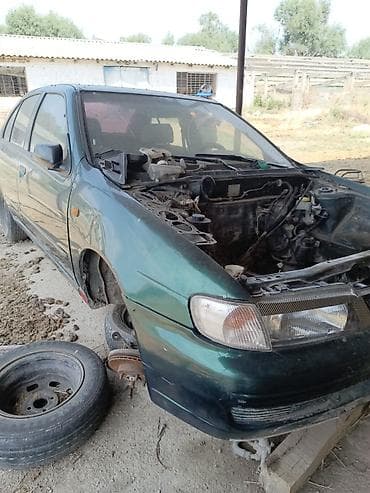 Транспорт: Nissan Almera: 1989 г., 1.8 л, Автомат, Седан — 6