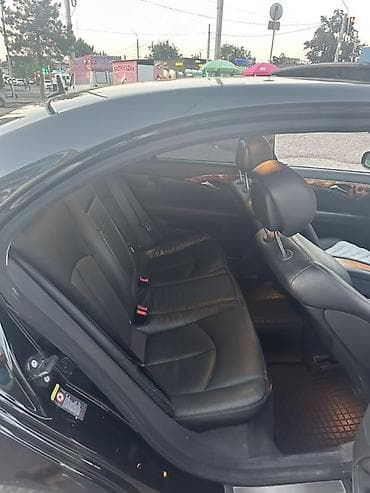 w211 салон: Mercedes-Benz E-Class: 2005 г., 3.5 л, Типтроник, Бензин, Седан — 8