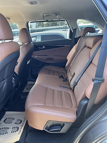 lexsus is: Kia Sorento: 2019 г., 2.2 л, Автомат, Дизель, Кроссовер — 10