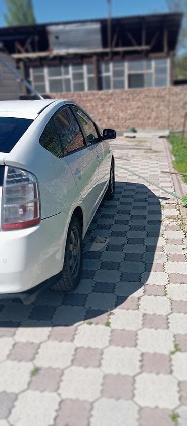 corolla s: Toyota Prius: 2005 г., 1.5 л, Вариатор, Гибрид, Хэтчбэк — 6