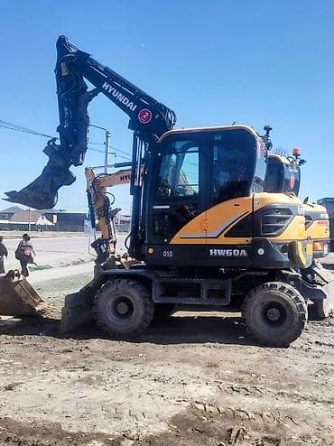 Экскаватор, Hyundai, Колесный