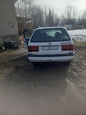 audi a4: Volkswagen Passat: 1994 г., 1.8 л, Ручные, Бензин, Универсал — 4