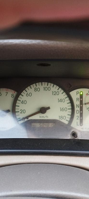 range rover 2004: Toyota Corolla: 2002 г., 1.5 л, Автомат, Бензин, Универсал — 7