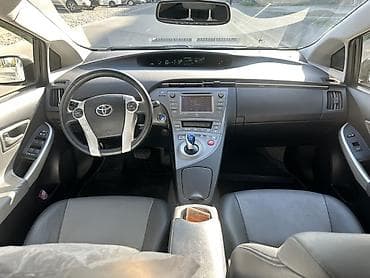 гц 8: Toyota Prius: 2015 г., 1.8 л, Автомат, Гибрид, Хэтчбэк — 7