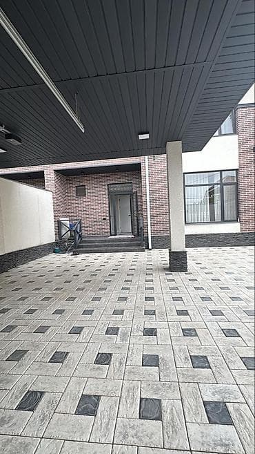 продаётся дом город токмок: Таунхаус, 150 м², 4 комнаты, Агентство недвижимости, Дизайнерский ремонт — 2