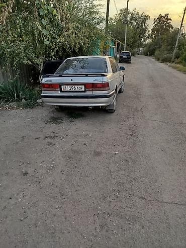 мазда унверсал: Mazda 626: 1988 г., 2.2 л, Механика, Бензин, Седан — 1