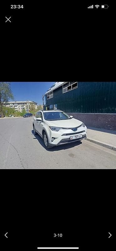 Toyota RAV4: 2017 г., 2.5 л, Автомат, Гибрид, Кроссовер — 6
