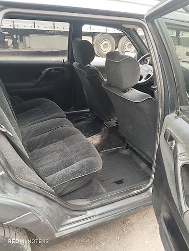passat variant: Volkswagen Passat Variant: 1996 г., 1.8 л, Механика, Бензин, Универсал — 4