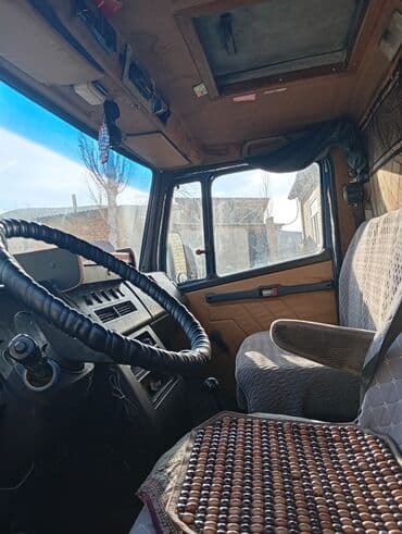 мерседес тягач: Mercedes-Benz Vario: 1991 г., 4.2 л, Механика, Дизель, Фургон — 4