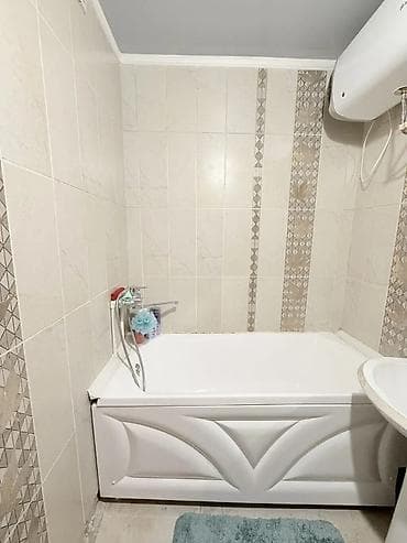 сдаю кв 10мкр: 3 комнаты, 68 м², 106 серия, 8 этаж, Евроремонт — 6