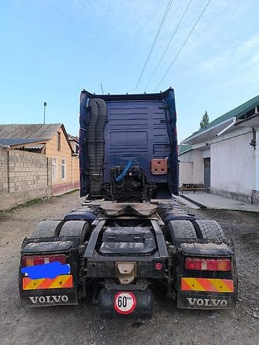 авто телега: Тягач, Volvo, Без прицепа — 3