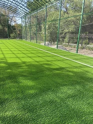 уголок железный: Искусственная трава для спортивных площадок и ландшафта - Покрытие — 1