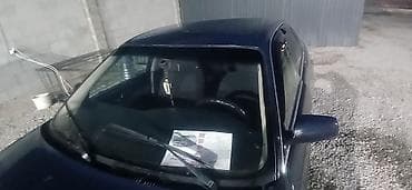 Транспорт: Audi A6: 1995 г., 2.6 л, Кол менен иштөөчү, Бензин, Седан — 3