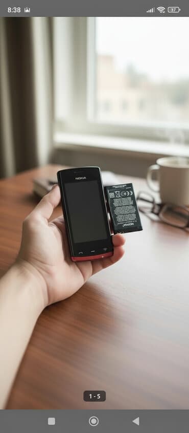 телефон redmi 12: Nokia 500, Колдонулган, түсү - Кызыл, Бөлүп төлөө менен — 1