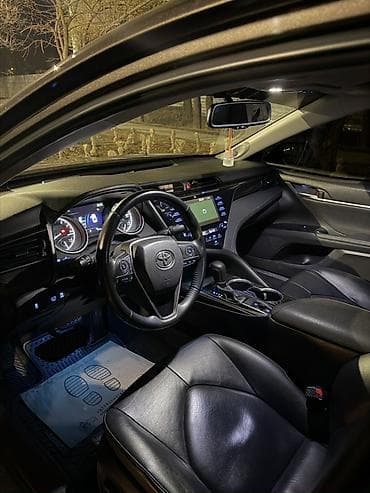 prius v: Toyota Camry: 2019 г., 3.5 л, Автомат, Бензин, Седан — 7