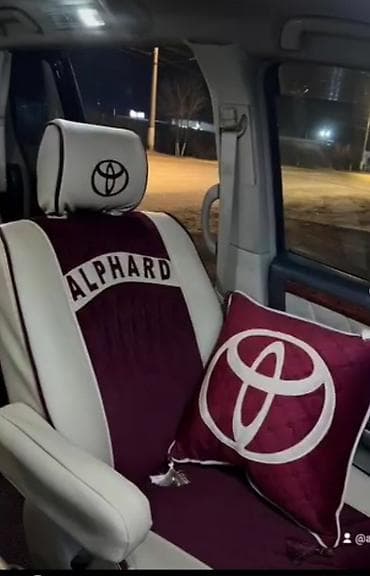 сидения альфард: Чехлы Экокожа, С подушкой, цвет - Черный, Toyota — 2