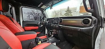 бампер на делику: Jeep Gladiator: 2020 г., 3.6 л, Автомат, Бензин, Пикап — 2