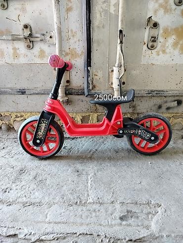 Беговел детский, без педалей - Материал: прочный пластик, легкая рама