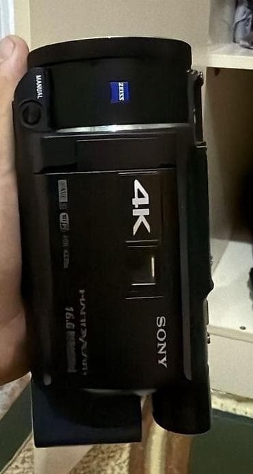 xbox 1: Видеокамера Sony Handycam 4K (серия FDR-AXP/AX) с оптикой ZEISS — 3